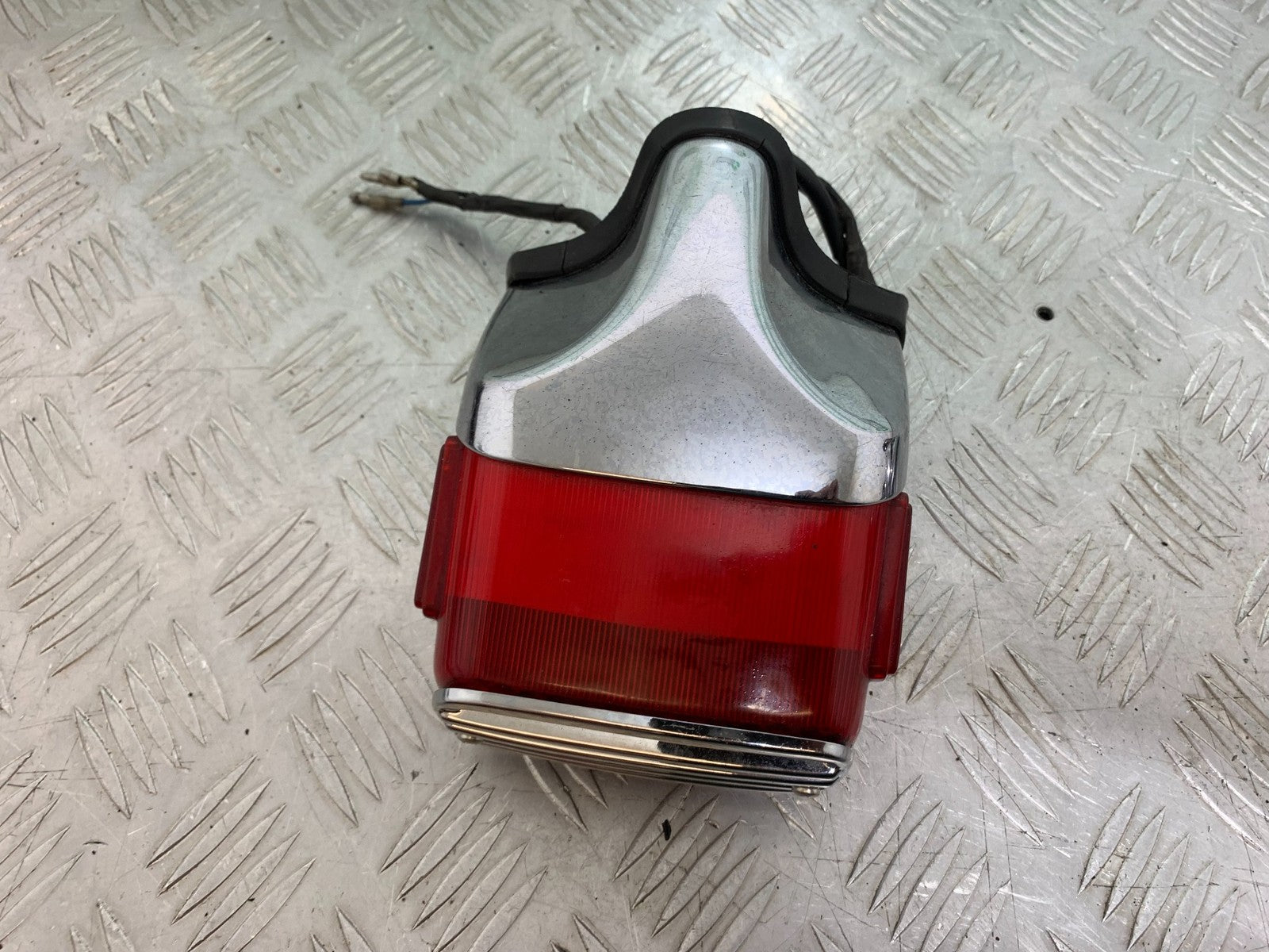 YAMAHA XV1100 XV 1100 VIRAGO REAR LIGHT 1990-1999 (CMB1190)