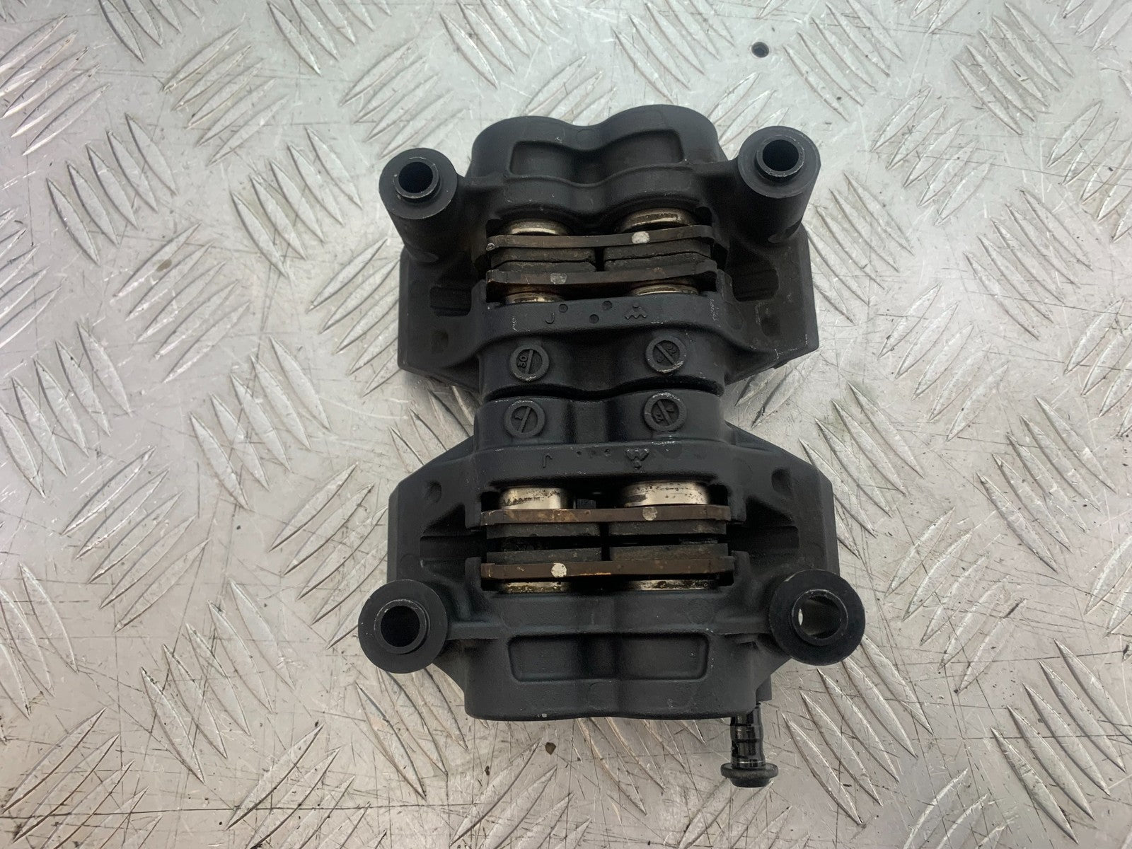 YAMAHA YZF R7 FRONT CALIPERS  YEAR 2022-2025 (CMB1255)