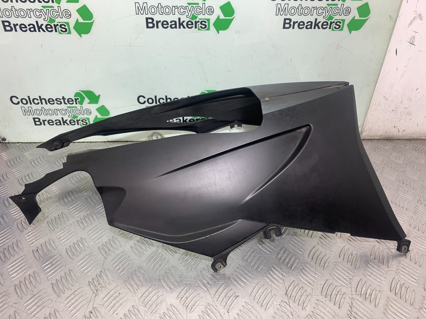 BMW K1300 S K 1300 S BELLYPAN  YEAR 2009-16 (CMB1216)
