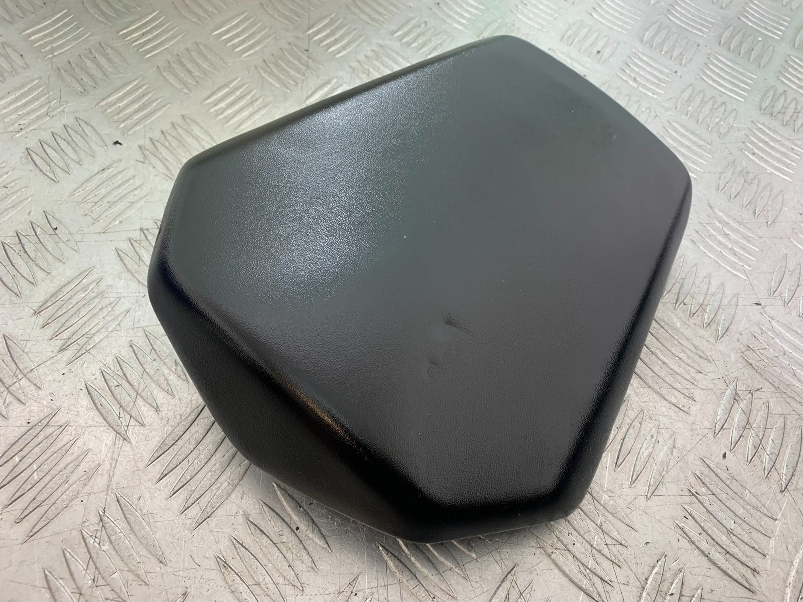HONDA CBR1000 rr FIREBLADE REAR SEAT  2012-2016 (CMB1280)