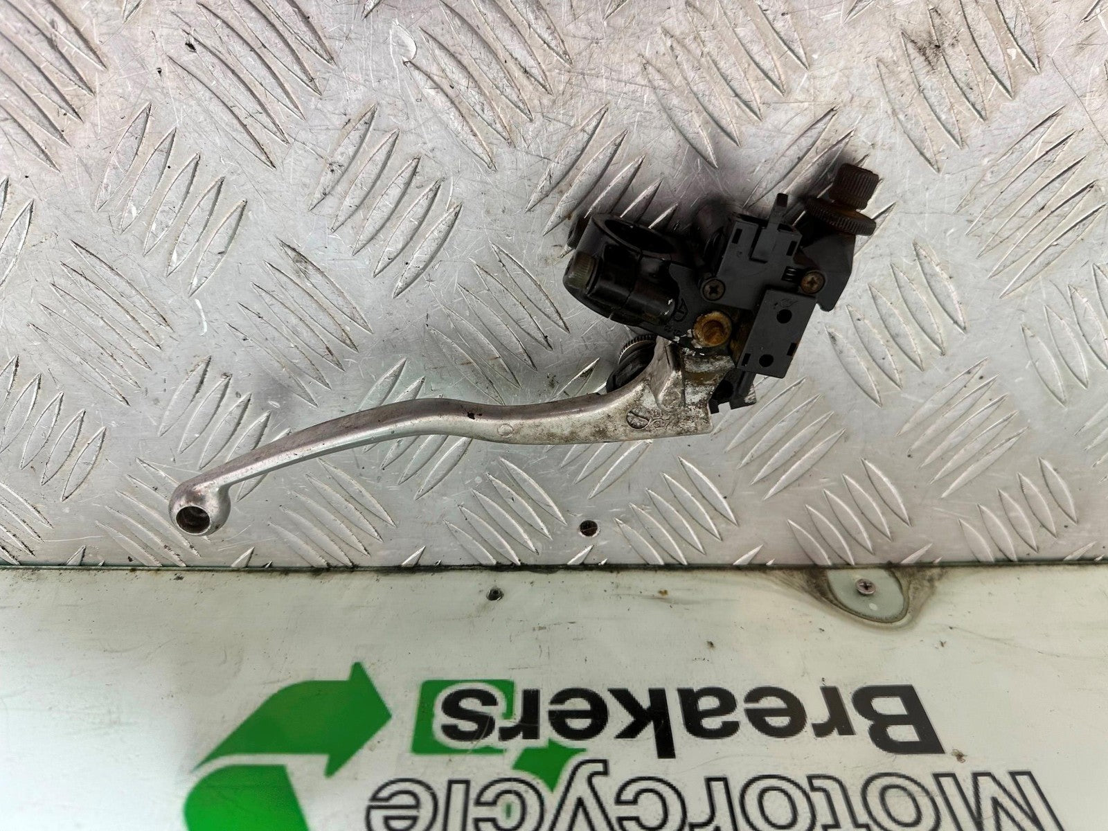 KAWASAKI ER6 F ER6F CLUTCH LEVER AND BRACKET YEAR 2005-2008 (CMB1178)