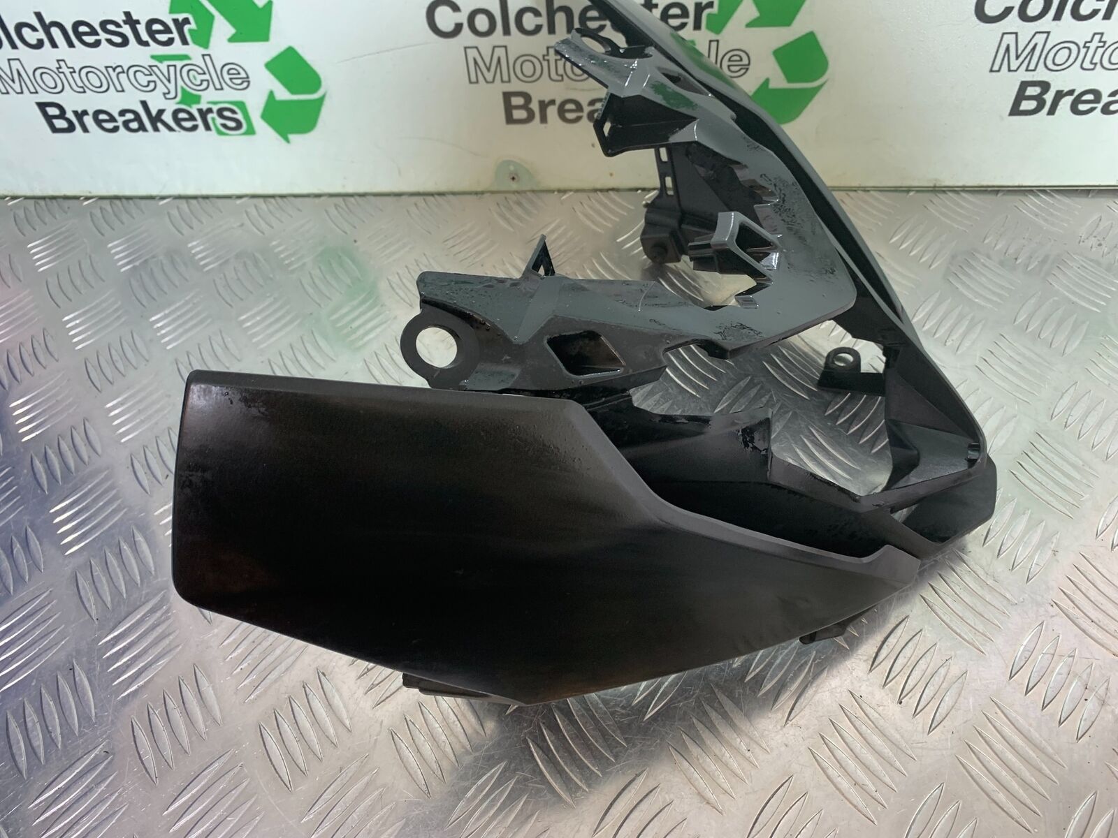 HONDA CBR650 F CBR 650F TOP FAIRING  YEAR 2014-2017  (STOCK 998)