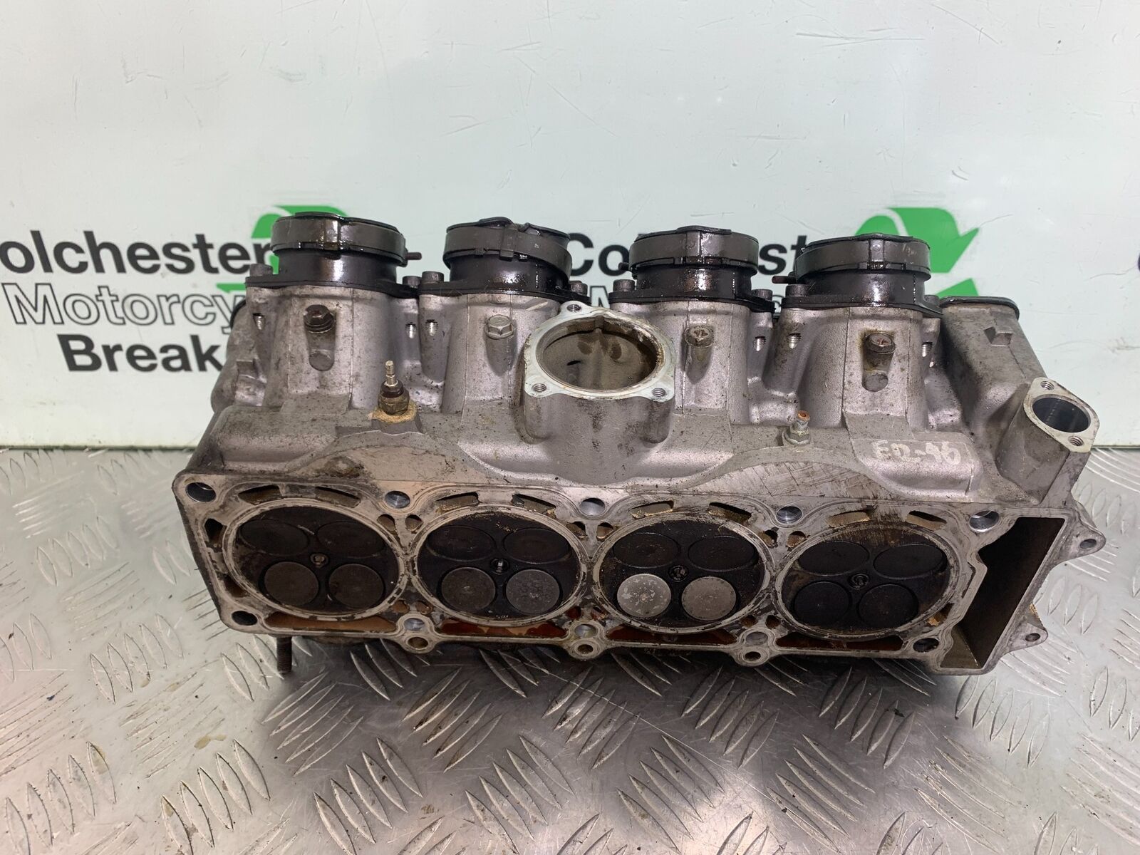 KAWASAKI ZX9R ZX9 C CYLINDER HEAD  YEAR 1998-99 (STOCK 903)