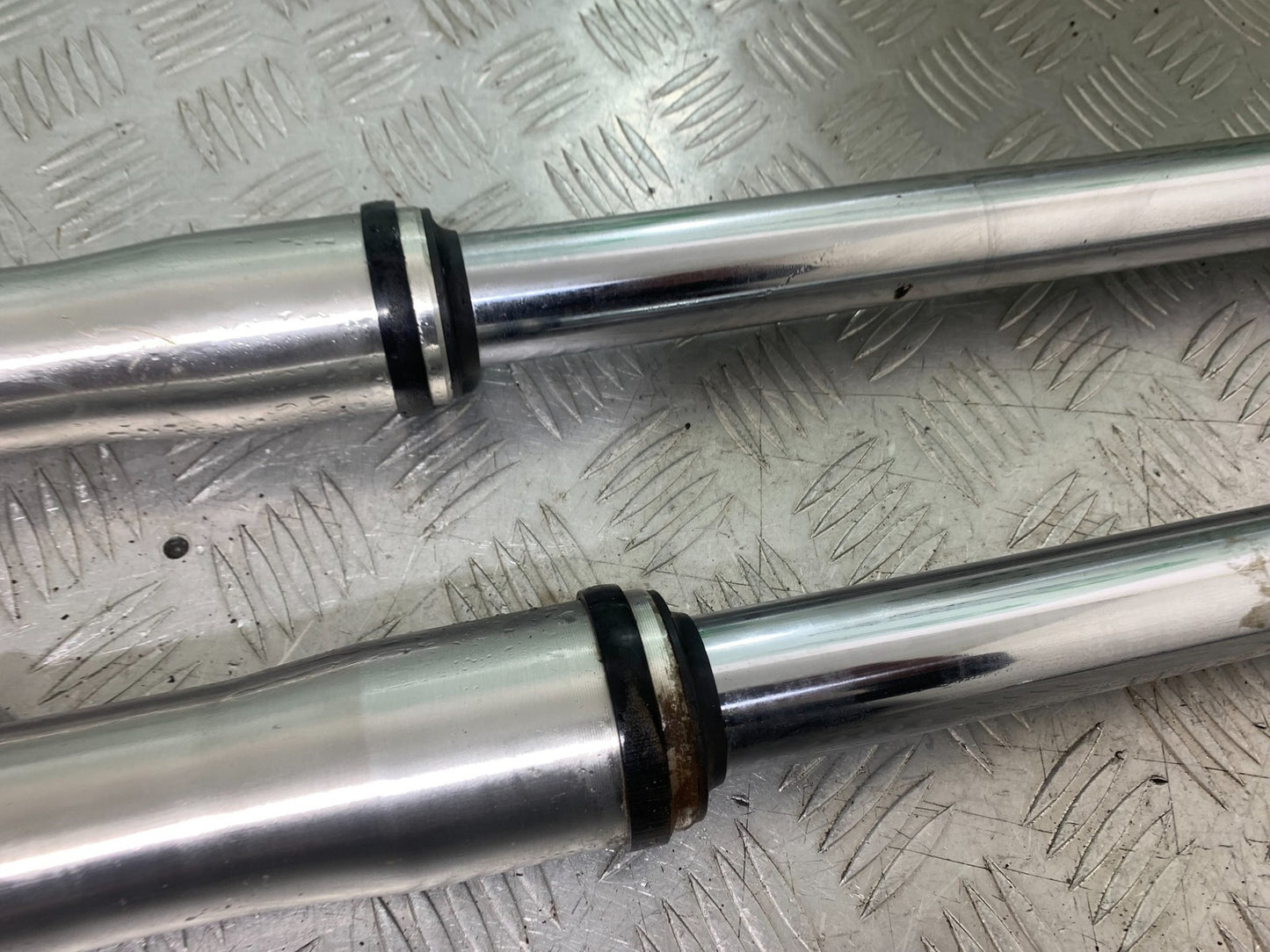 HONDA VT750 SHADOW FORKS  YEAR 2003-2004 (CMB1265)