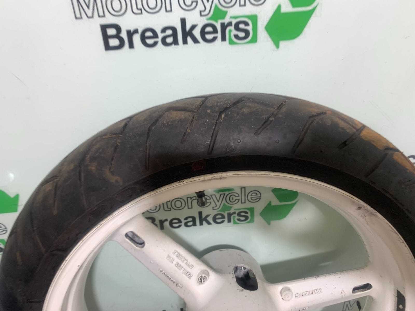 SUZUKI GSXR600 GSXR 600 K1 K2 K3 FRONT WHEEL  1999-03 (CMB1284)