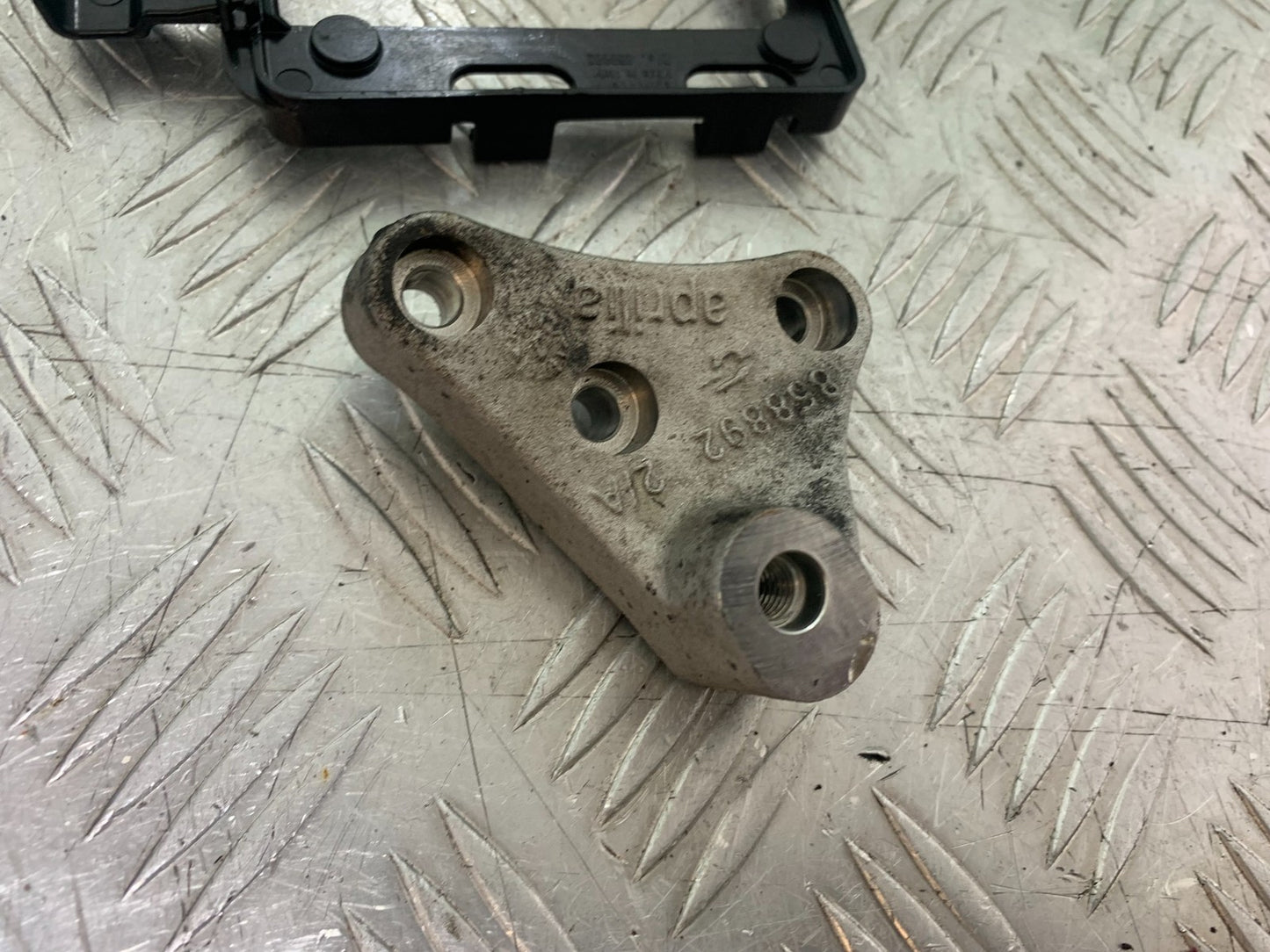 APRILIA RSV4 FACTORY VARIOUS FRAME BRACKETS   YEAR 2009-2012 (CMB1224)