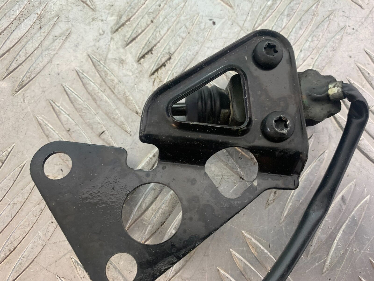TRIUMPH 955i SPRINT ST SIDE STAND SWITCH  YEAR 1999-2004 (CMB1124)