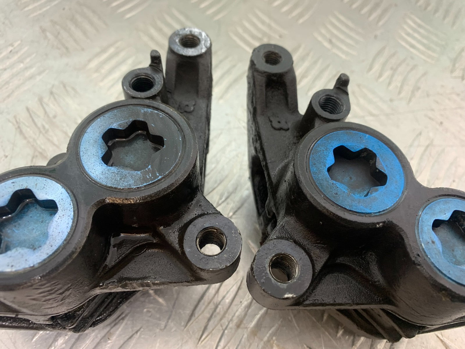 YAMAHA FZS600 FAZER 600 FRONT BRAKE CALIPERS   YEAR 1998-2001 (CMB1267)