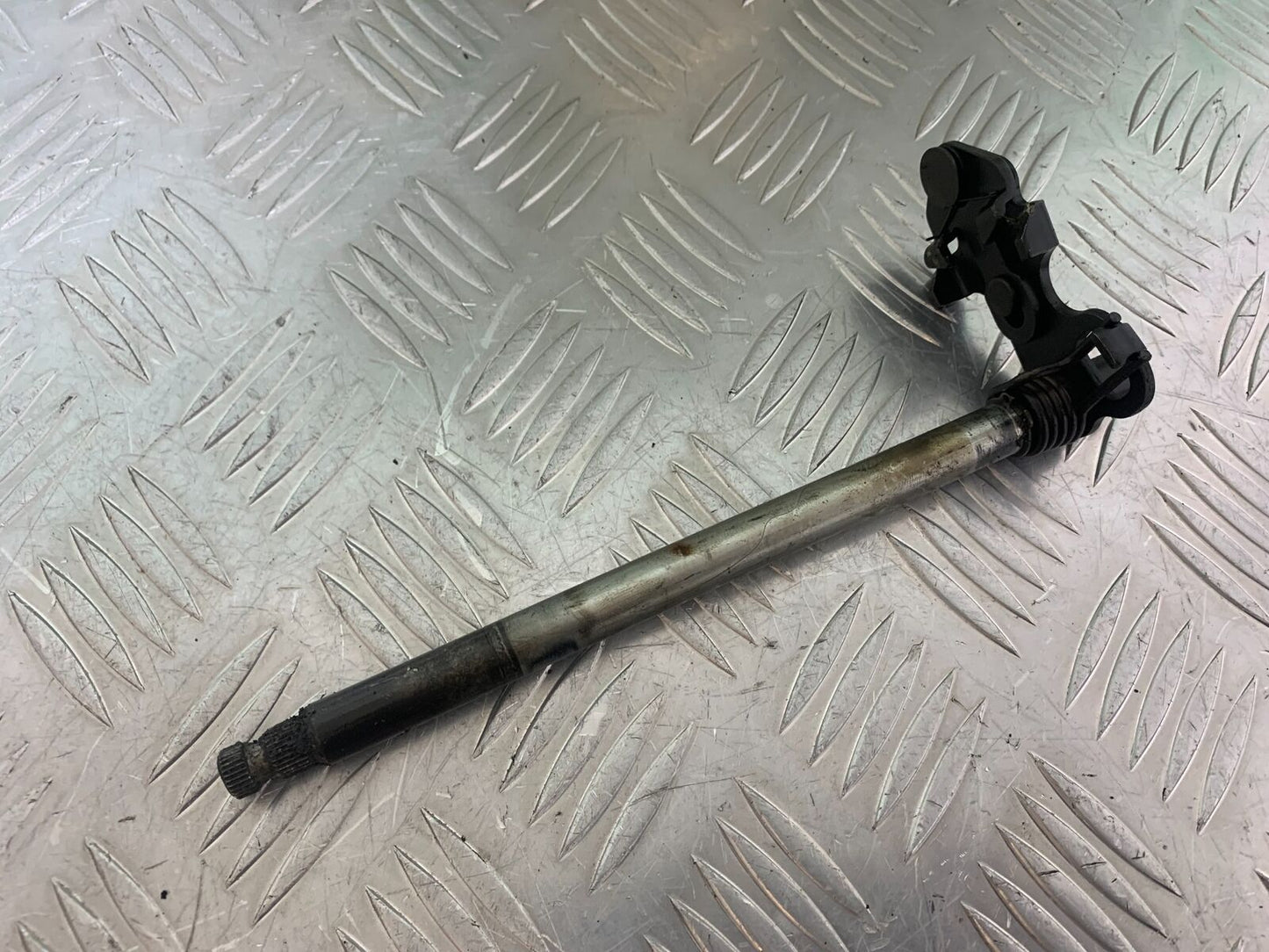 HONDA XL125 VARADERO GEAR SHAFT  YEAR 2007-2010