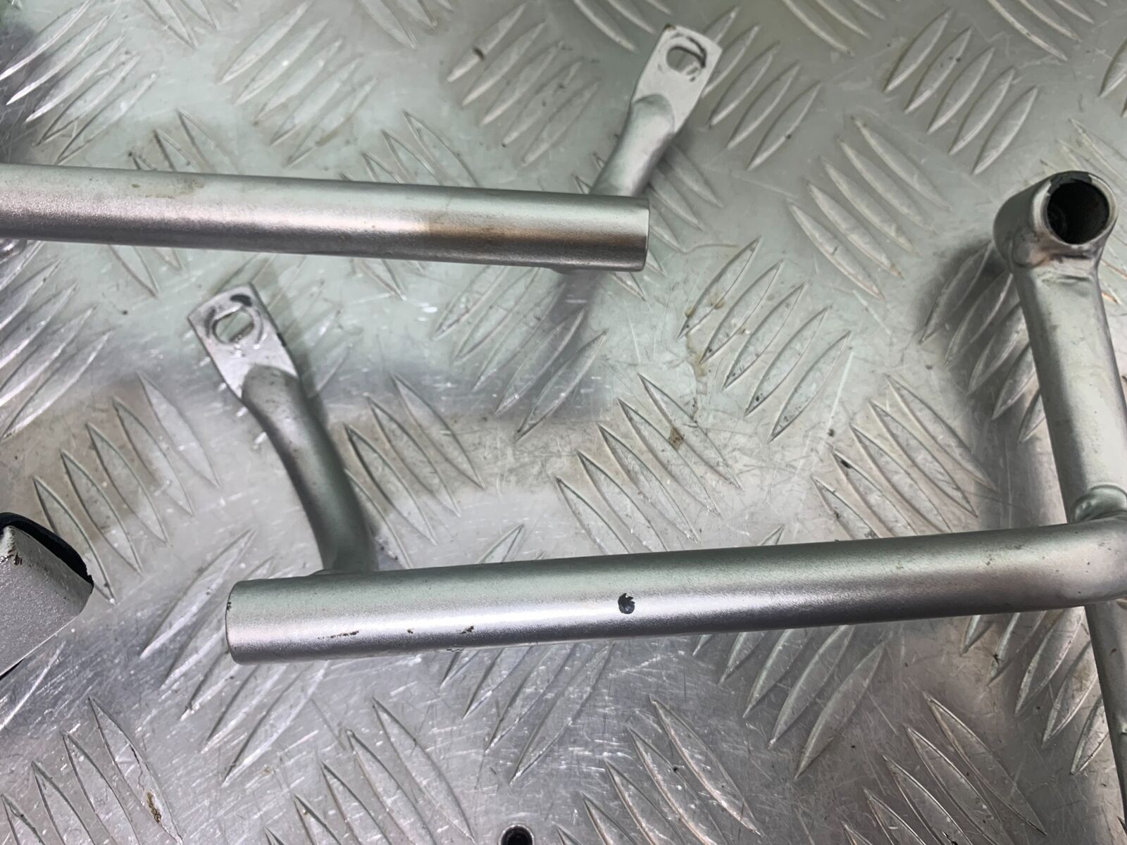 HONDA VFR400 VFR 400 NC21 REAR HANGERS AND PEGS  YEAR 1986-87 (CMB1043)