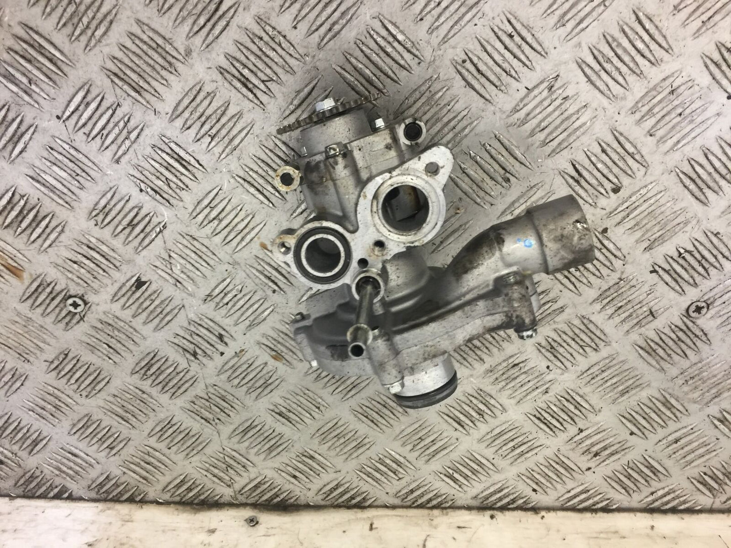 TRIUMPH TIGER 800 XCX OIL PUMP    2018-2021 (STOCK 548)