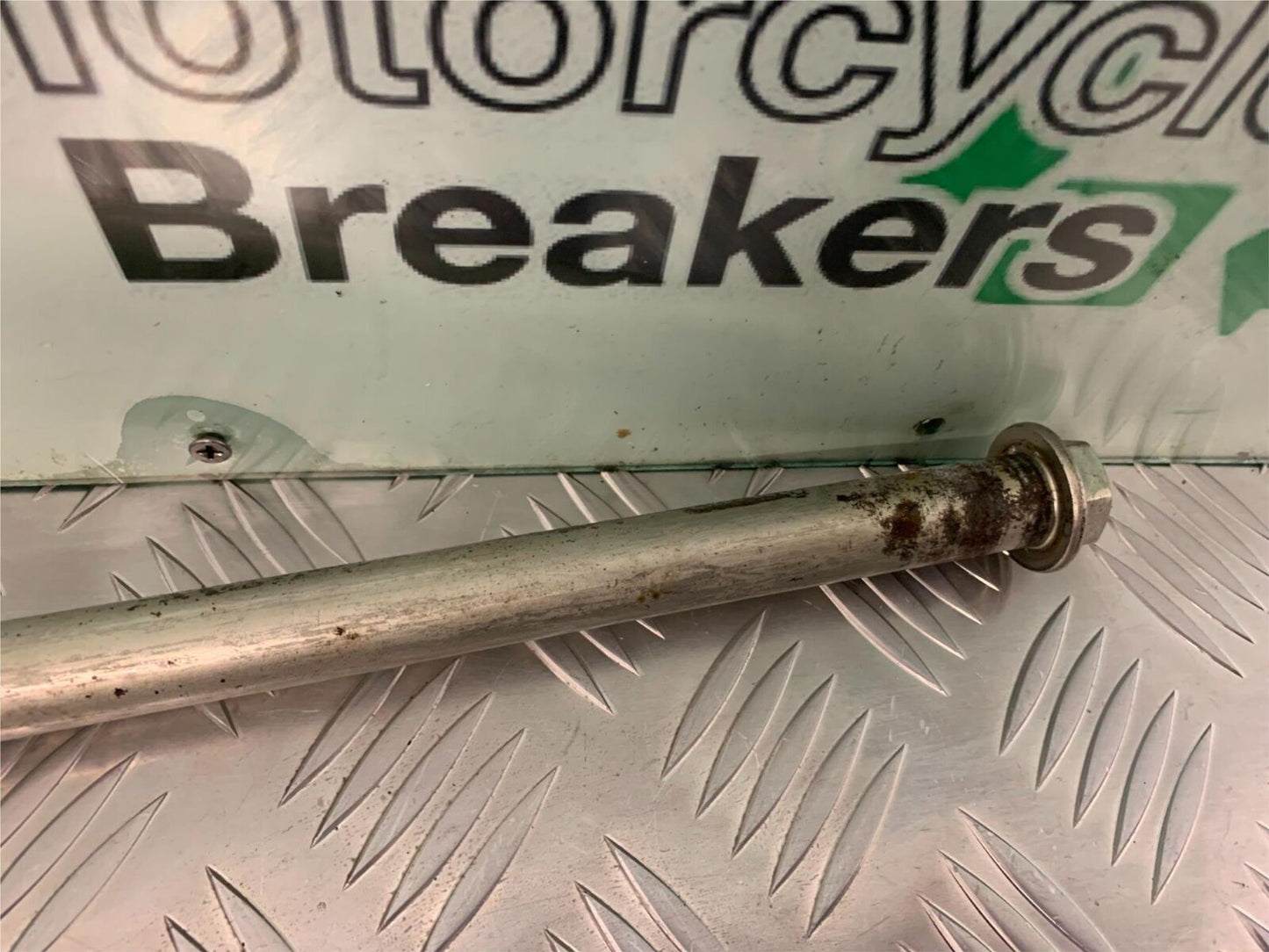 HONDA CBR650 R CBR 650R SWINGARM SPINDLE   YEAR 2019-2020 (STOCK 952)