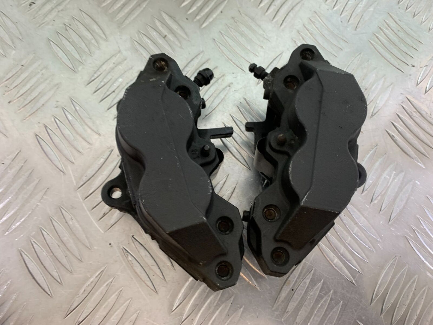 SUZUKI GSX1250 GSX 1250 FRONT BRAKE CALIPERS YEAR 2013-2016  (CMB1013)