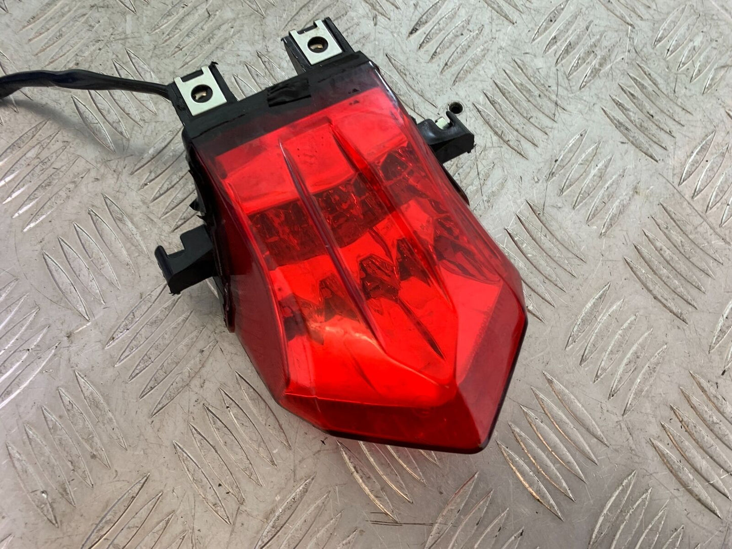 BENELLI BN125 BN 125 REAR LIGHT   YEAR 2018-2021 (CMB1080)