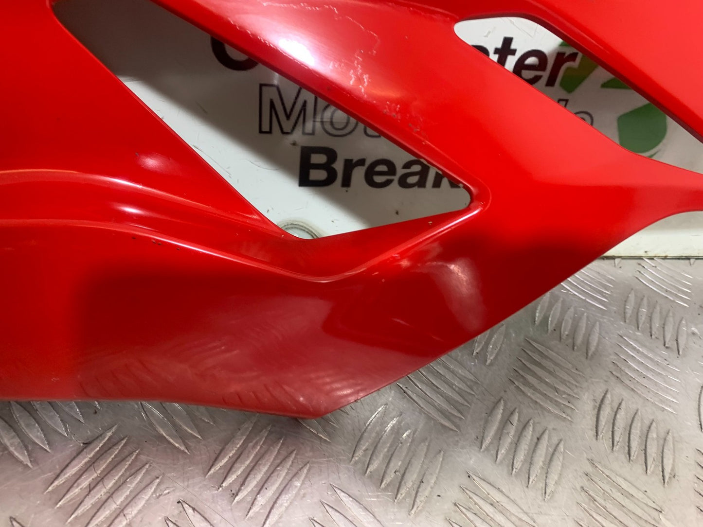 DUCATI 1299 PANIGALE LEFT LOWER FAIRING PANEL YEAR 2016 (CMB 1187)