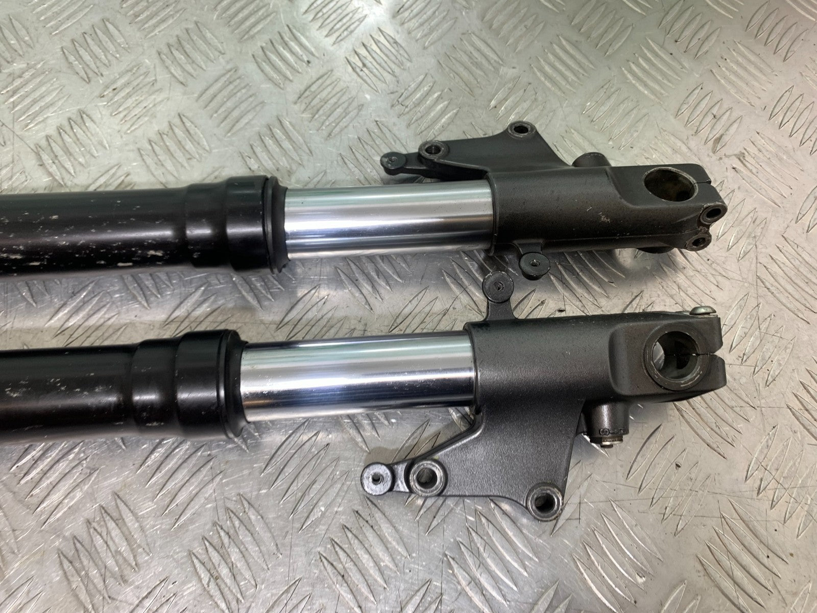 APRILIA RSV1000 RSV 1000 MILLE FORKS   1998- 2003 (CMB1184)