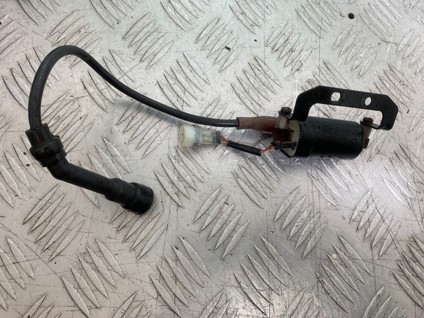 ROYAL ENFIELD HIMALAYAN 411 COIL AND CAP  YEAR 2018-2023 (CMB1279)