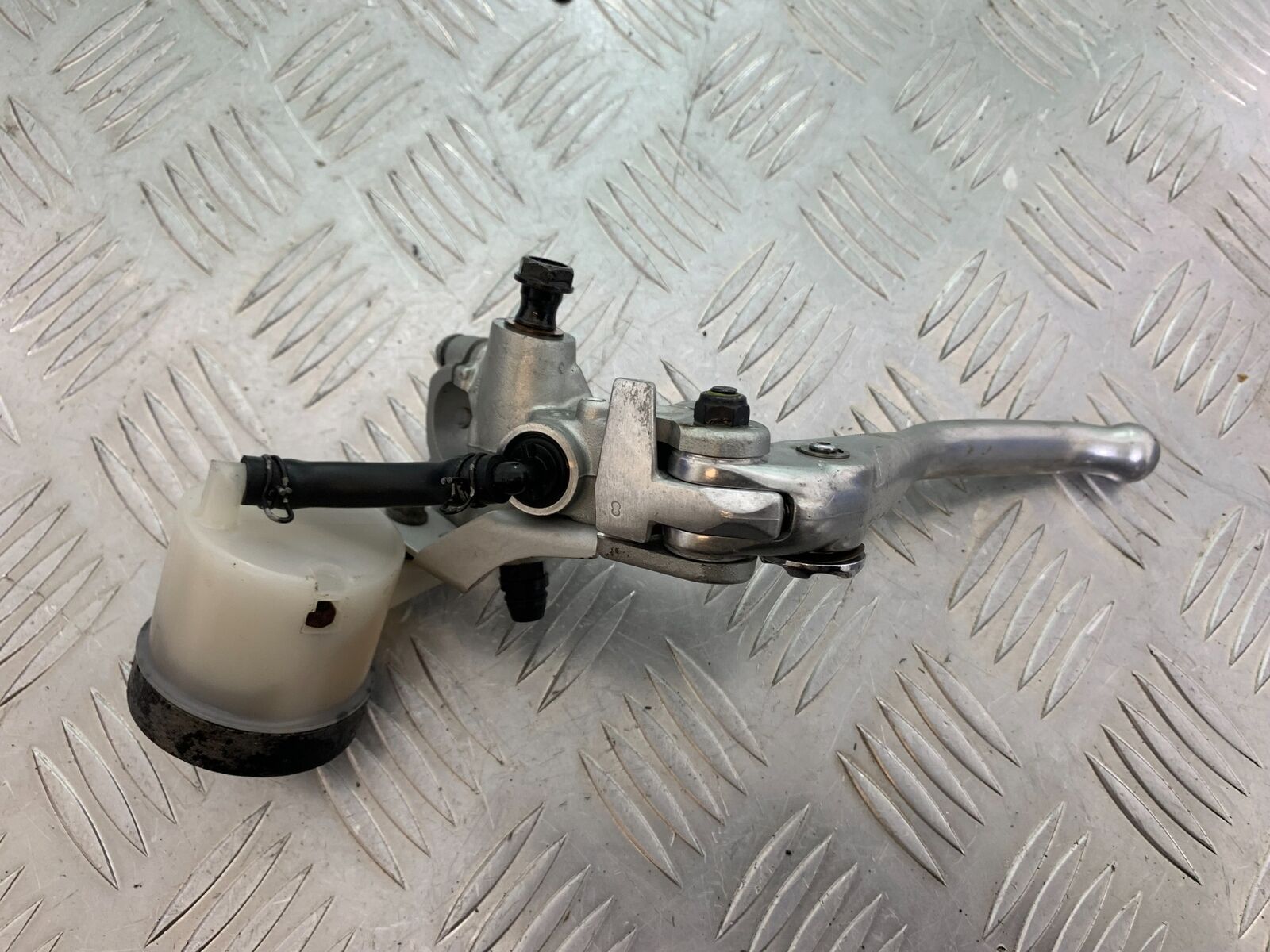 KTM 990 SUPERMOTO T FRONT BRAKE MASTER CYLINDER  YEAR 2010-2011 (CMB1032)