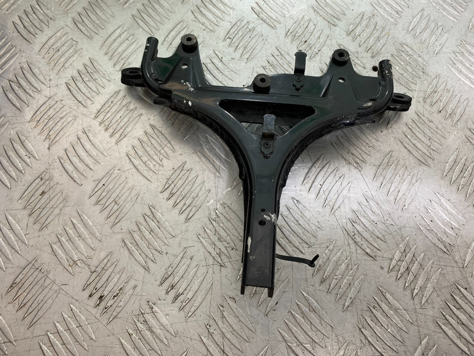 KAWASAKI ZX6R ZX6 J FAIRING BRACKET YEAR 2000 (CMB1312)