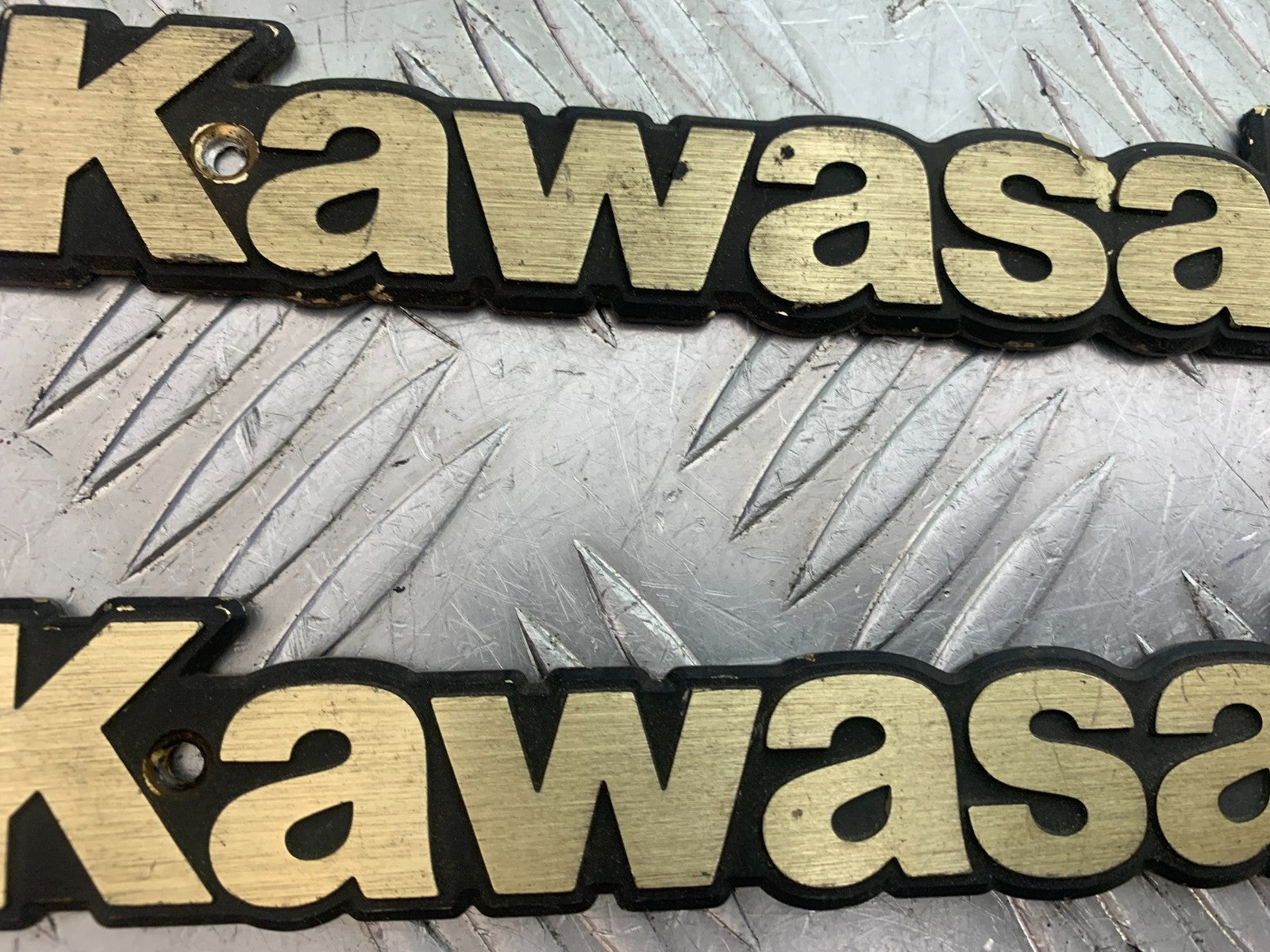 KAWASAKI GT550 GT 550 TANK BADGES   YEAR 1989-1994