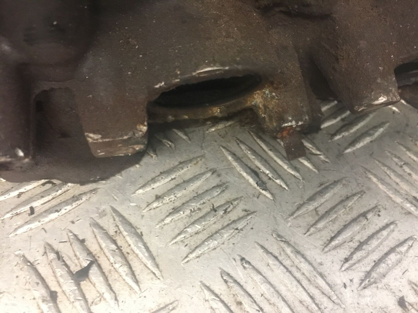HONDA CBR1100 BLACKBIRD CYLINDER HEAD  YEAR 2001 (STOCK 390)