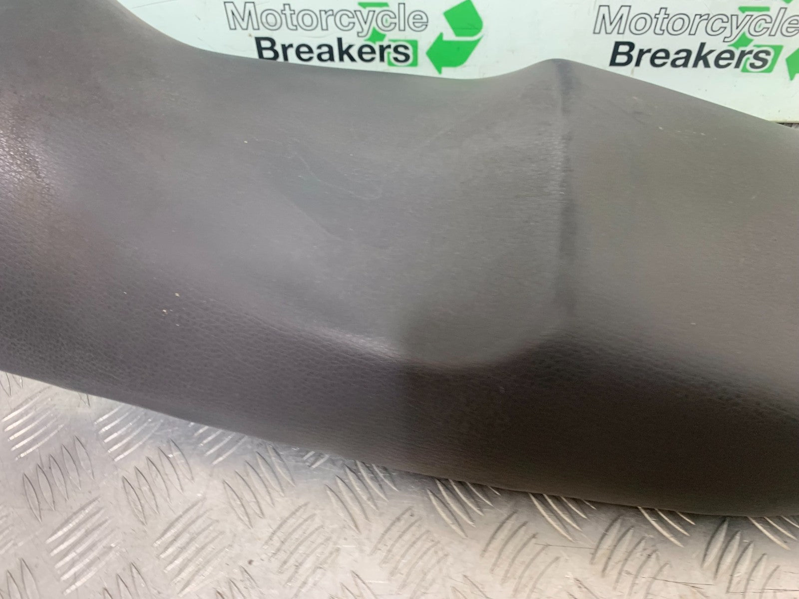 HONDA ST1100 PAN EUROPEAN SEAT  YEAR 1993-2001 (CMB1195)