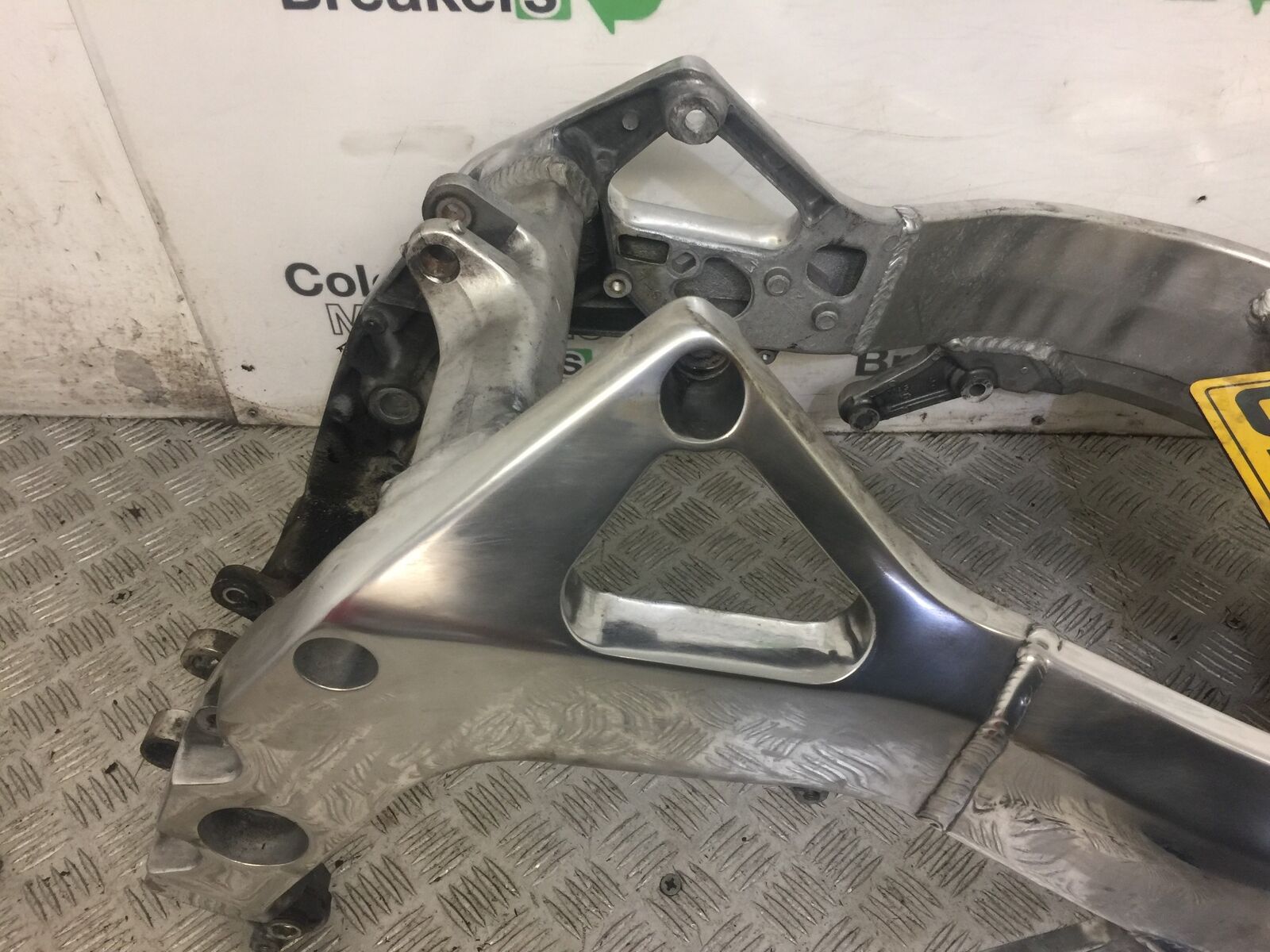 HONDA CBR900 FIREBLADE FRAME REG LOGBOOK YEAR 1998 - 99 (STOCK 621)