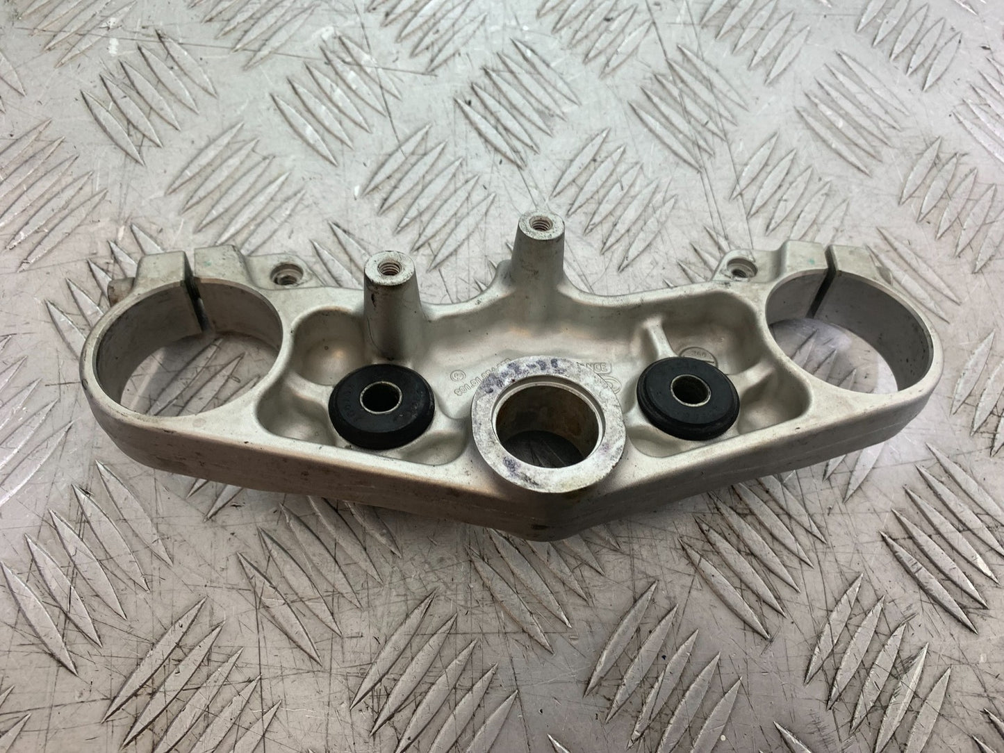 KTM DUKE 125 TOP YOKE  YEAR 2012-2016 (CMB1317)