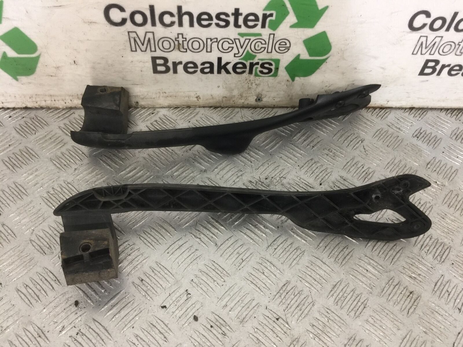 BMW K1200 RS K1200 RS SIDE RAILS  YEAR 2000 (STOCK 856)