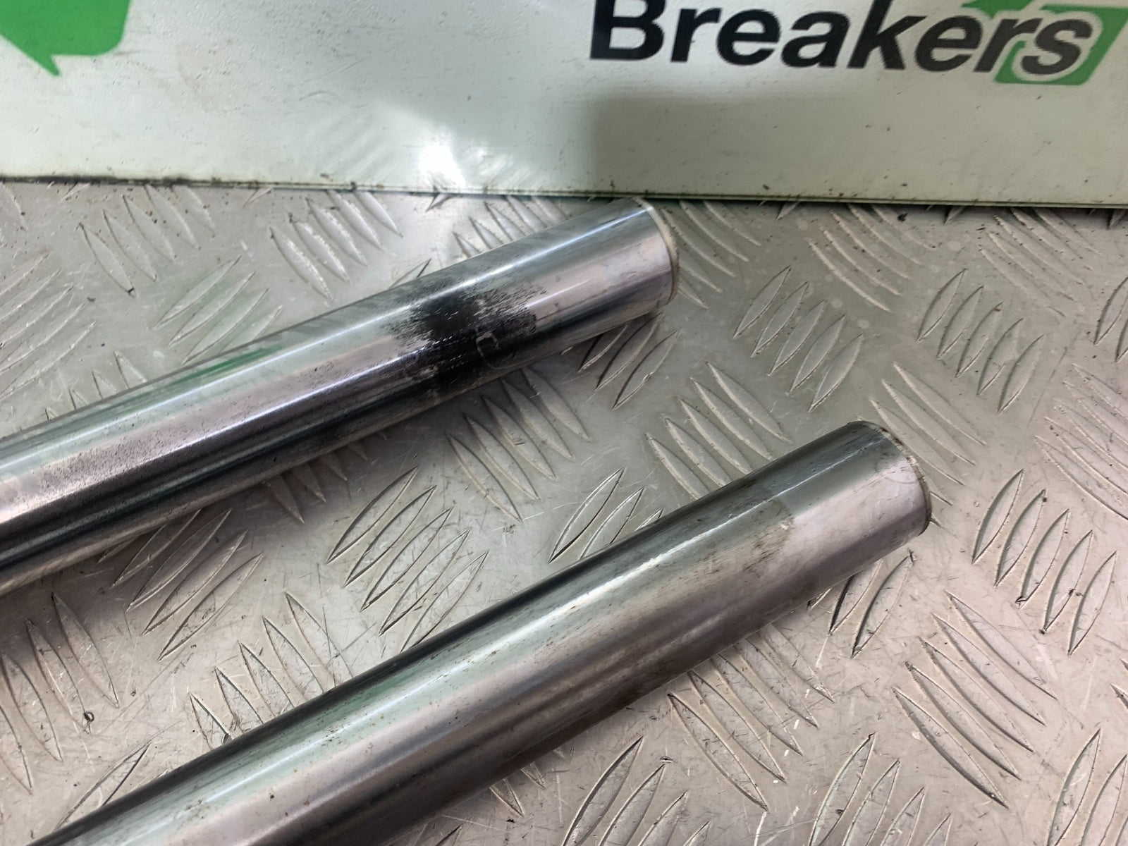 SUZUKI GSF600 GSF 600 BANDIT FORKS YEAR 2001-2003 (CMB1157)