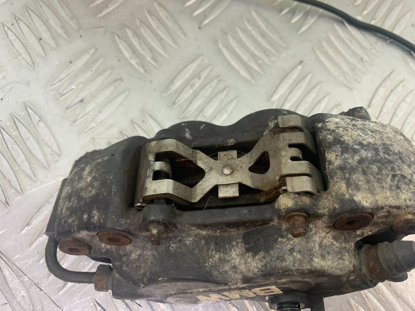BMW K1200 K 1200 LT REAR BRAKE CALIPER YEAR 1999-07 (CMB1138)