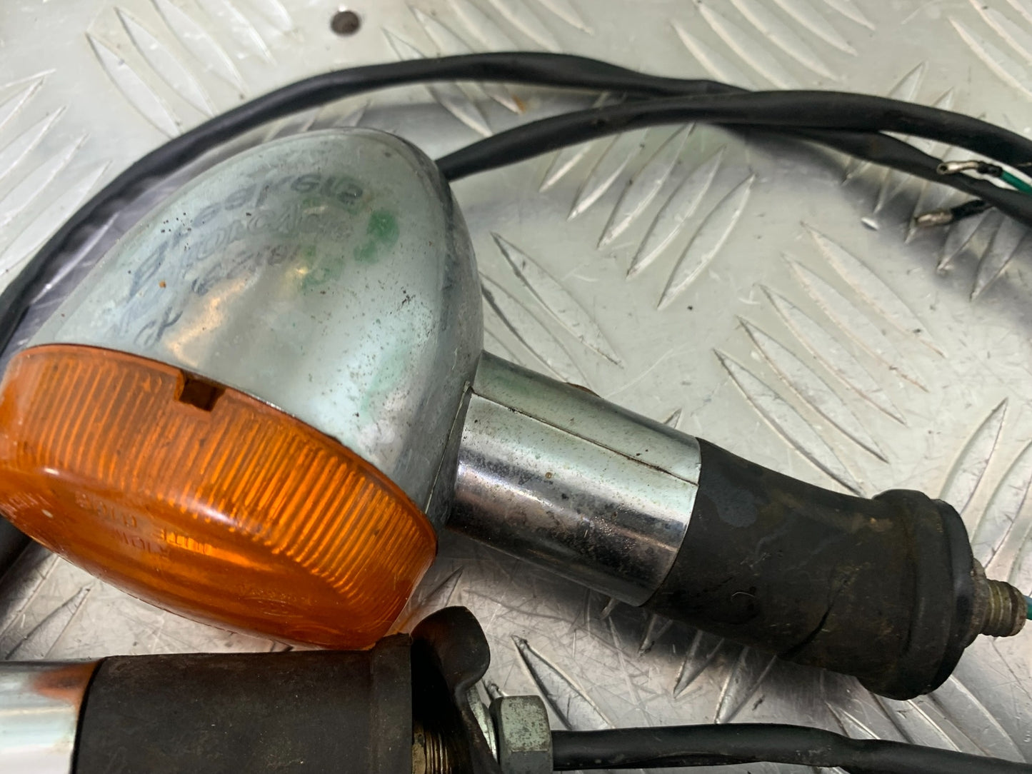 PIONEER XF250 4 X INDICATOR YEAR 2009 (CMB1143)