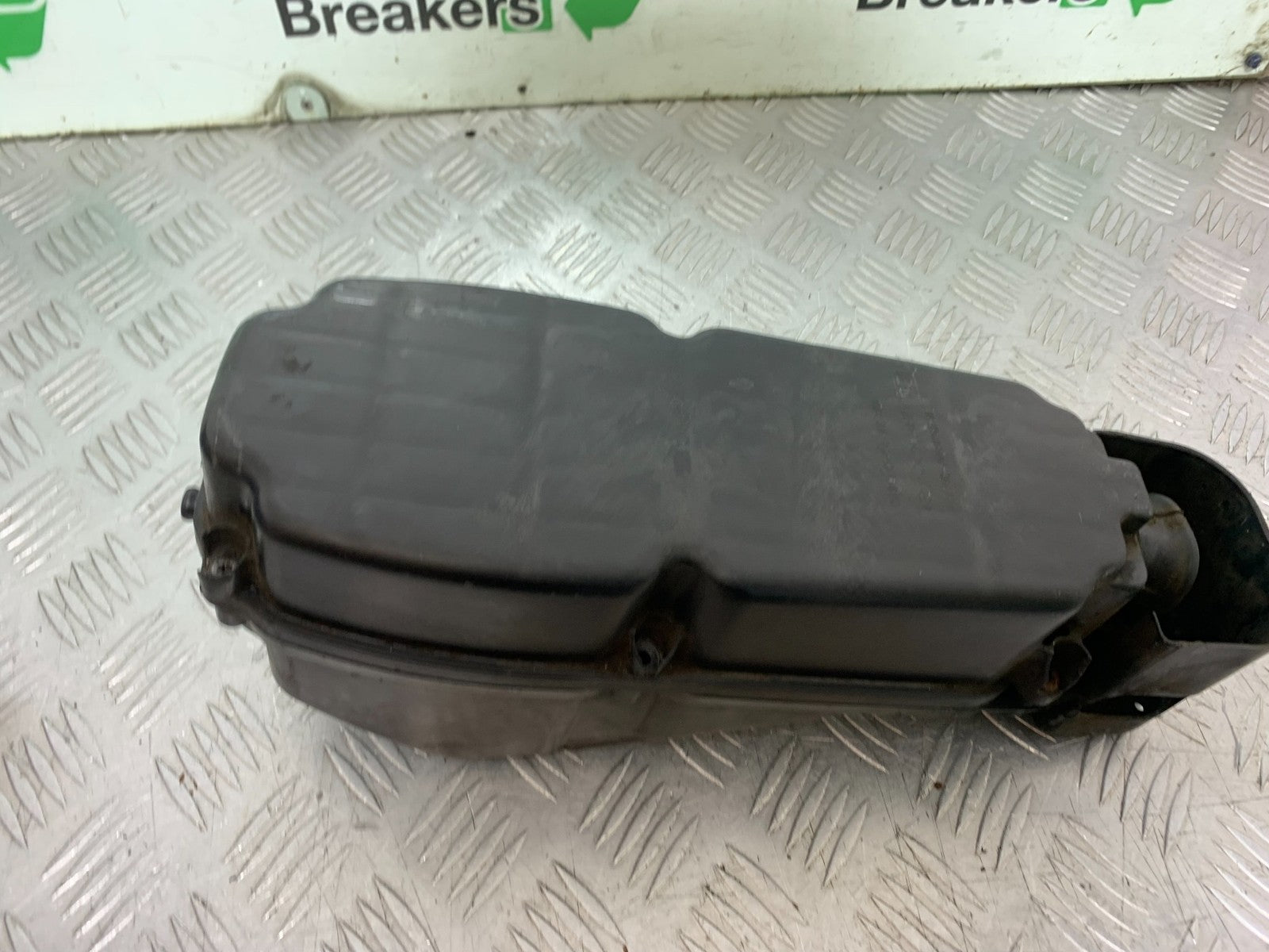 HONDA XL125 VARADERO AIRBOX   YEAR 2001-2006  (CMB1304)