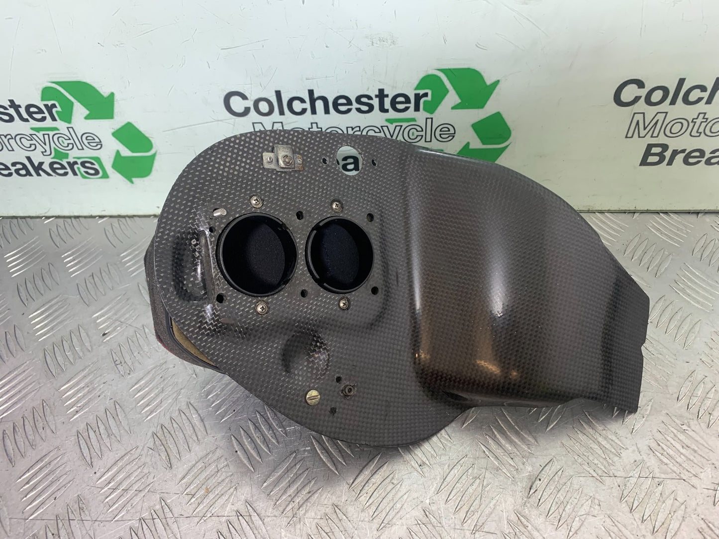 APRILIA RSV1000 R FACTORY MILLE PIPERCROSS AIRBOX  2004-09 (CMB1203)