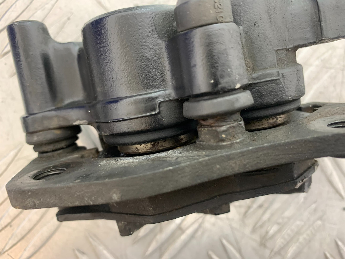 TRIUMPH SPEED TRIPLE R 1050 REAR BRAKE CALIPER 2009 (CMB1183)