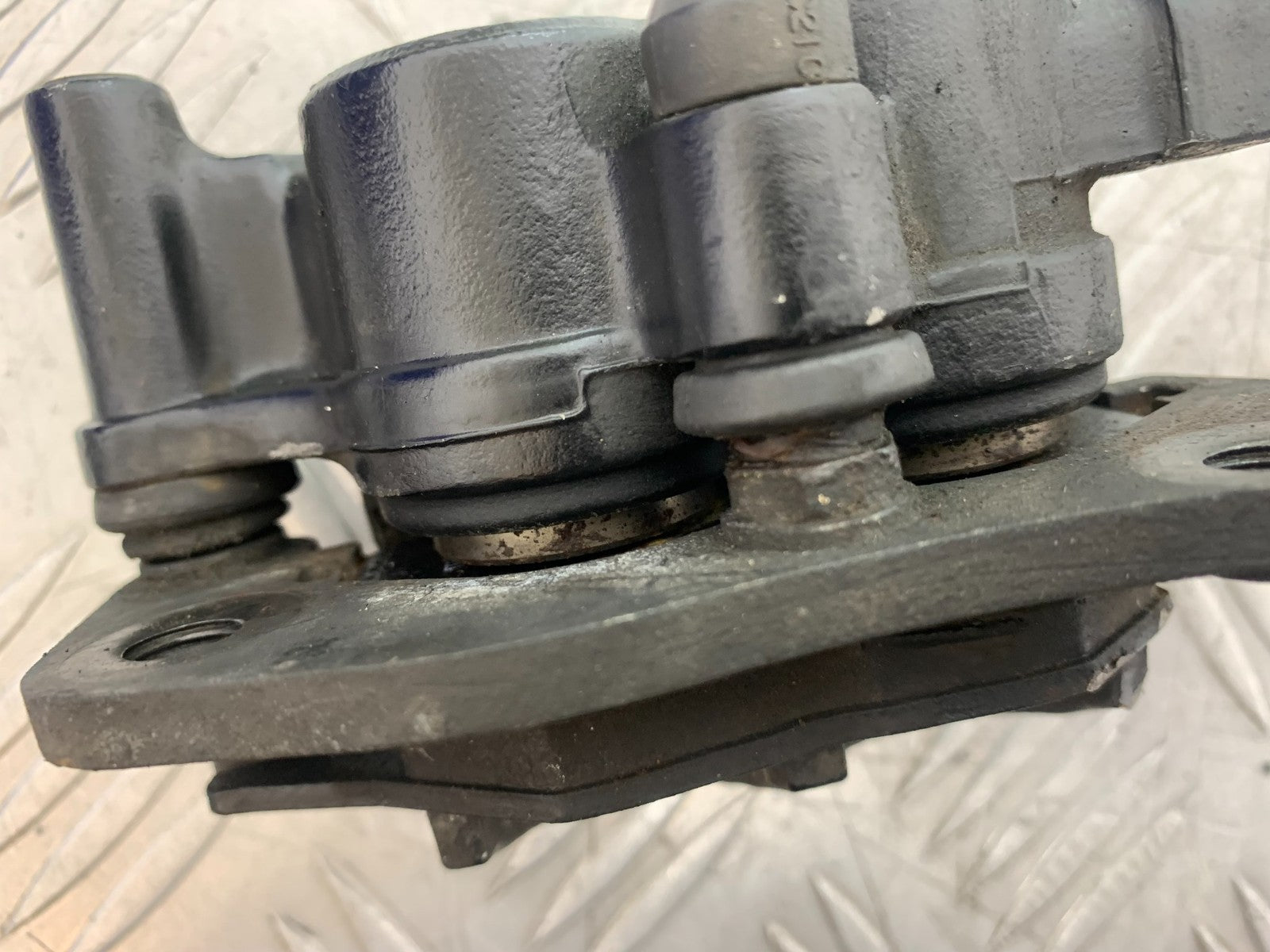 TRIUMPH SPEED TRIPLE R 1050 REAR BRAKE CALIPER 2009 (CMB1183)
