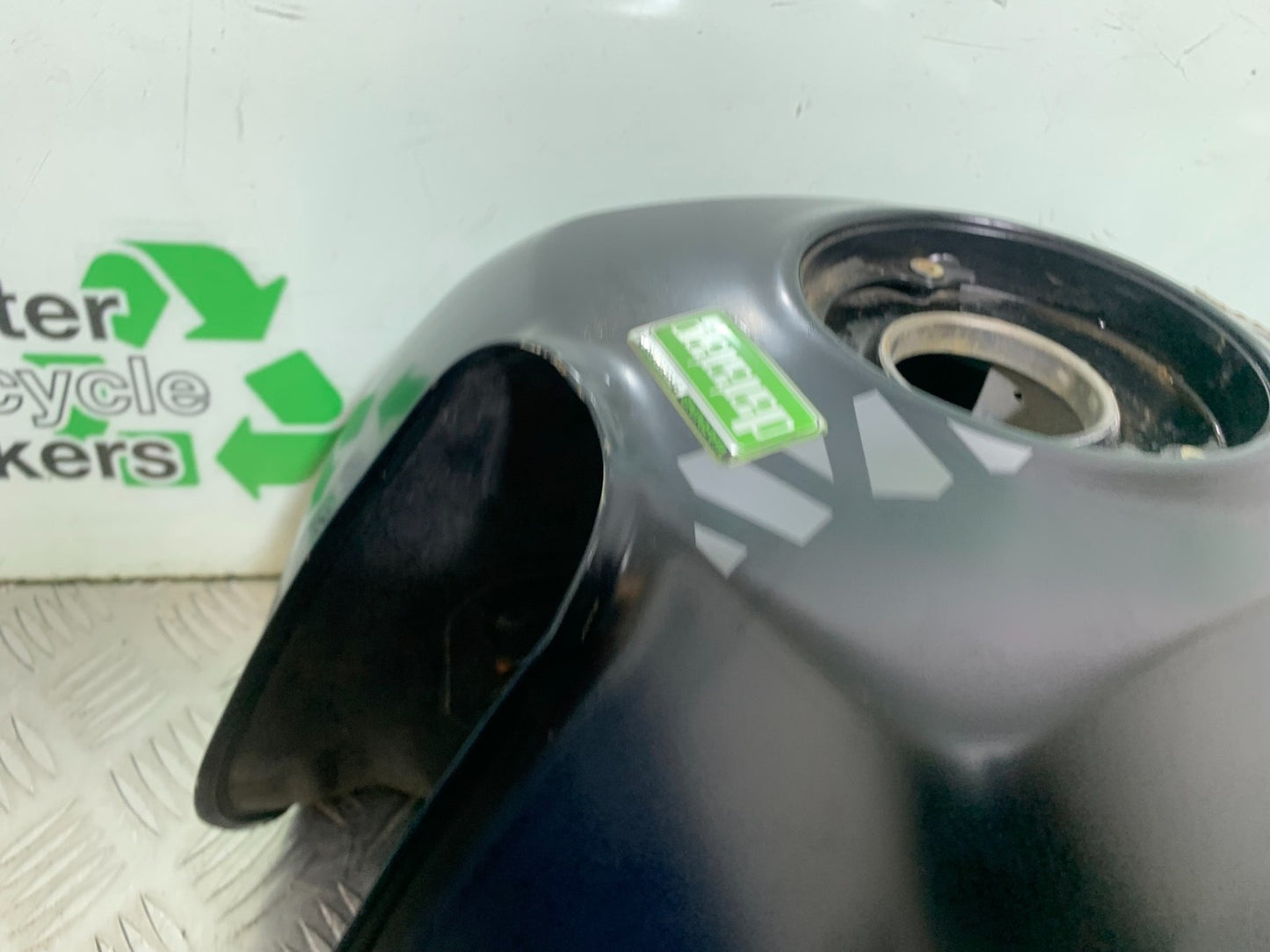 ROYAL ENFIELD HIMALAYAN 411 PETROL TANK YEAR 2018-2023 (CMB1279)