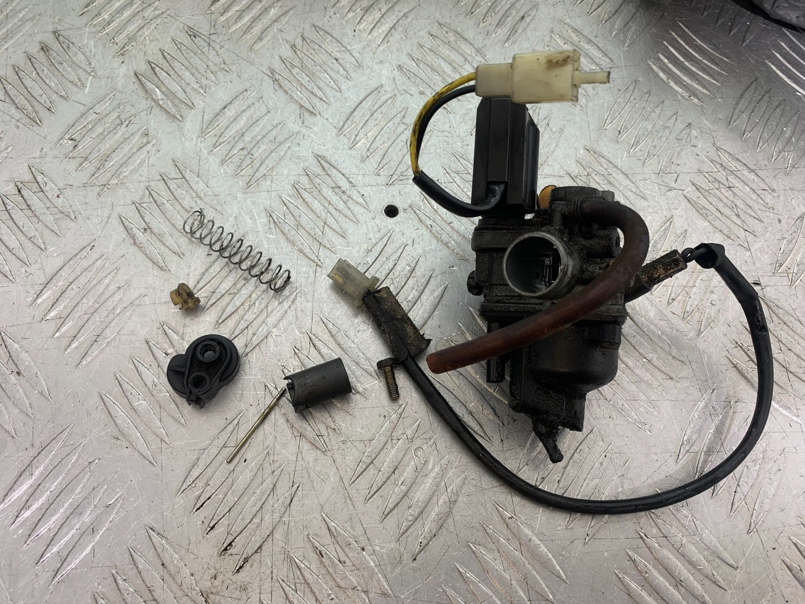 PIAGGIO VESPA LX50 LX S 50 CARB YEAR 2007-2016 (CMB1290)