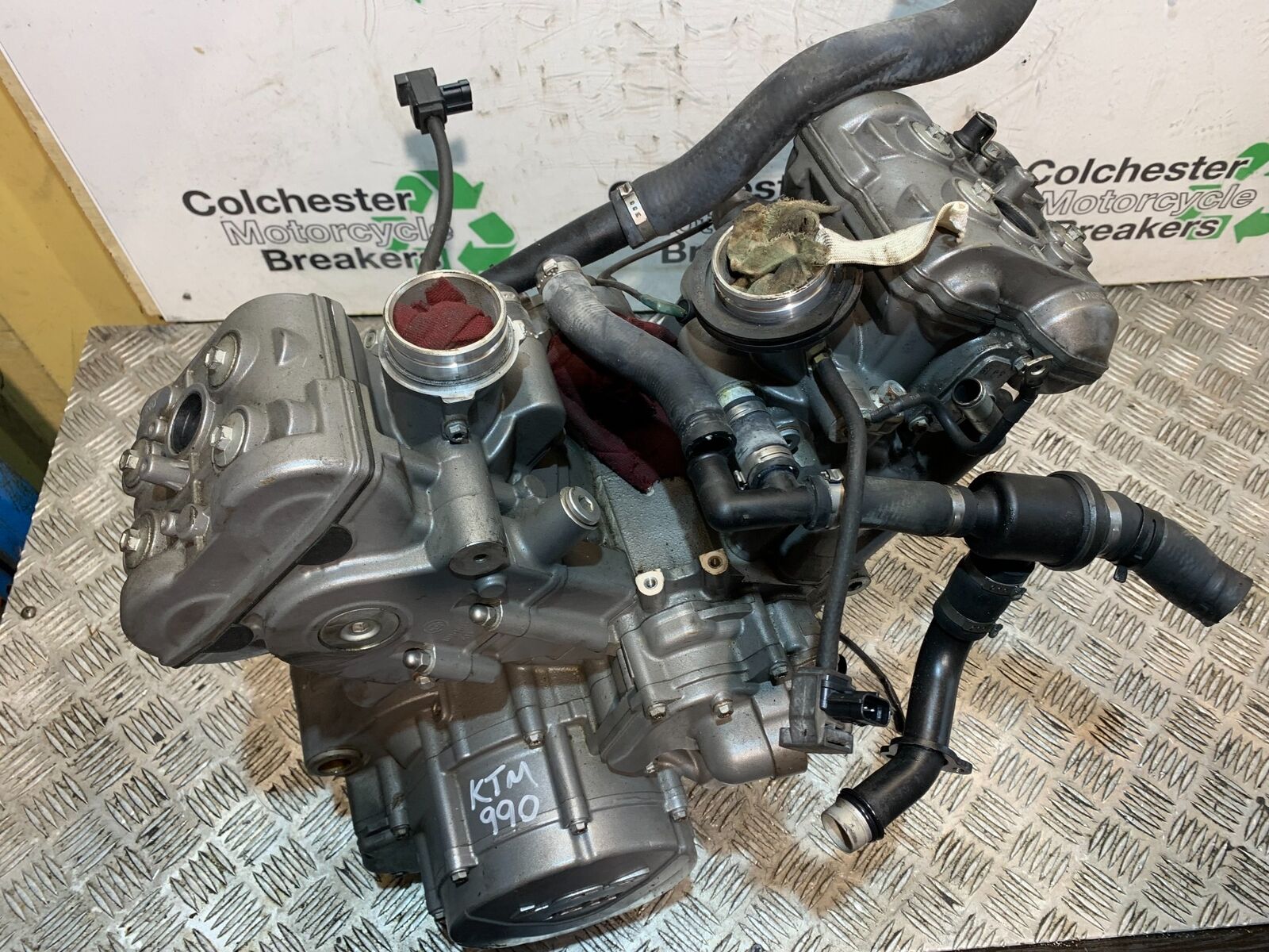 KTM 990 SUPERMOTO T ENGINE YEAR 2010-2011  (CMB1032)