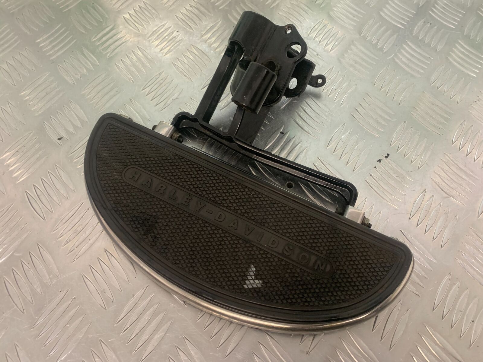 HARLEY DAVIDSON 1690 FLSTC HERITAGE STC LEFT FOOTBOARD   YEAR 2012 (STOCK 972)