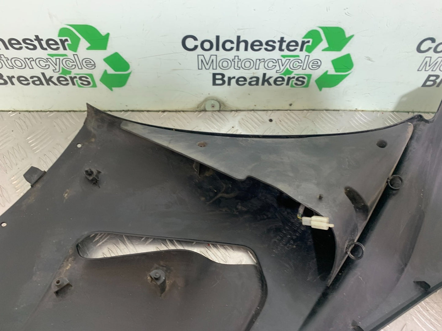 KAWASAKI ER6 F ER6F RIGHT FAIRING PANEL   YEAR 2005-2008 (CMB1277)