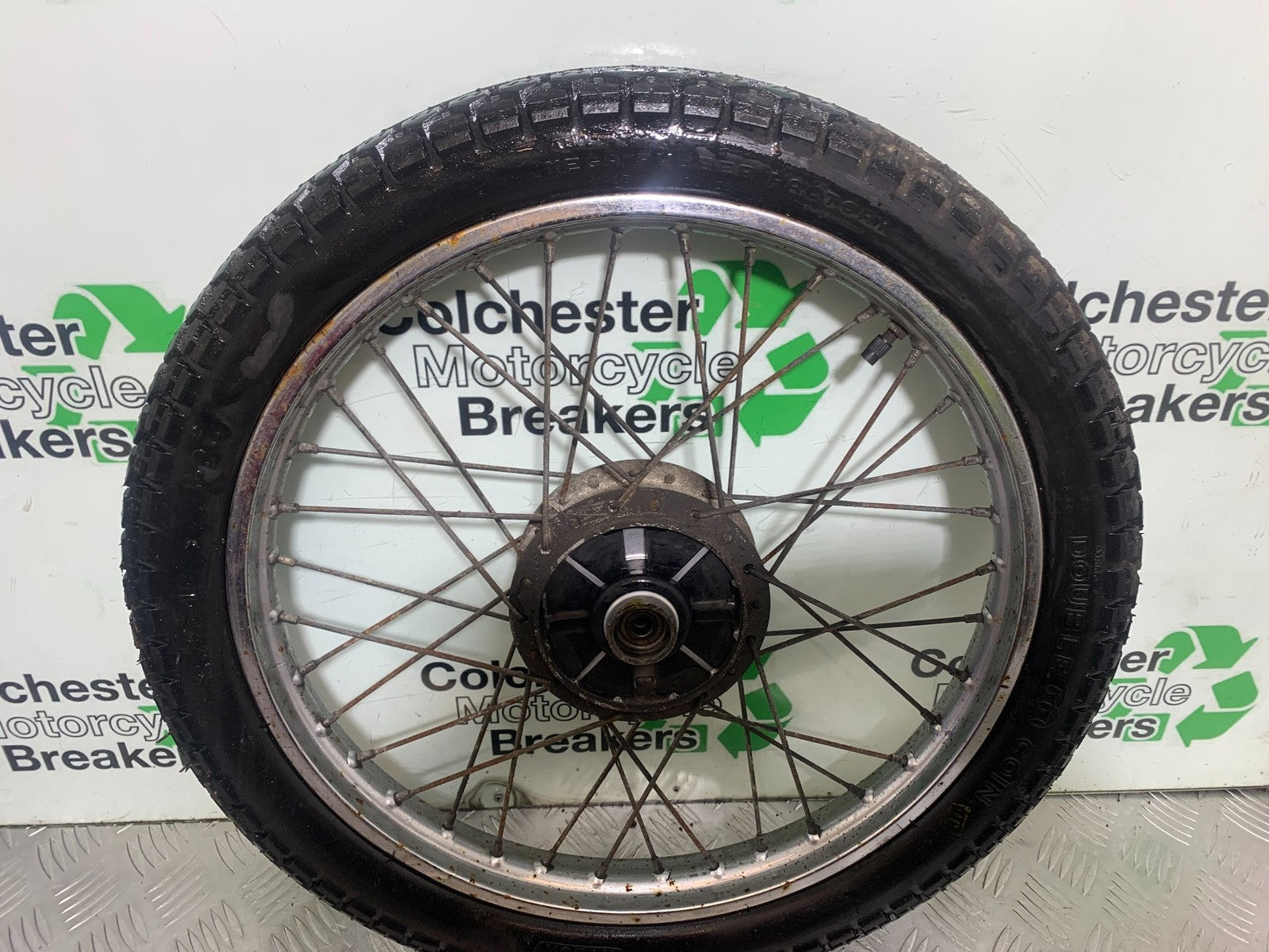 SUZUKI GP100 GP 100 REAR WHEEL  YEAR 1978-1988 (CMB1259)