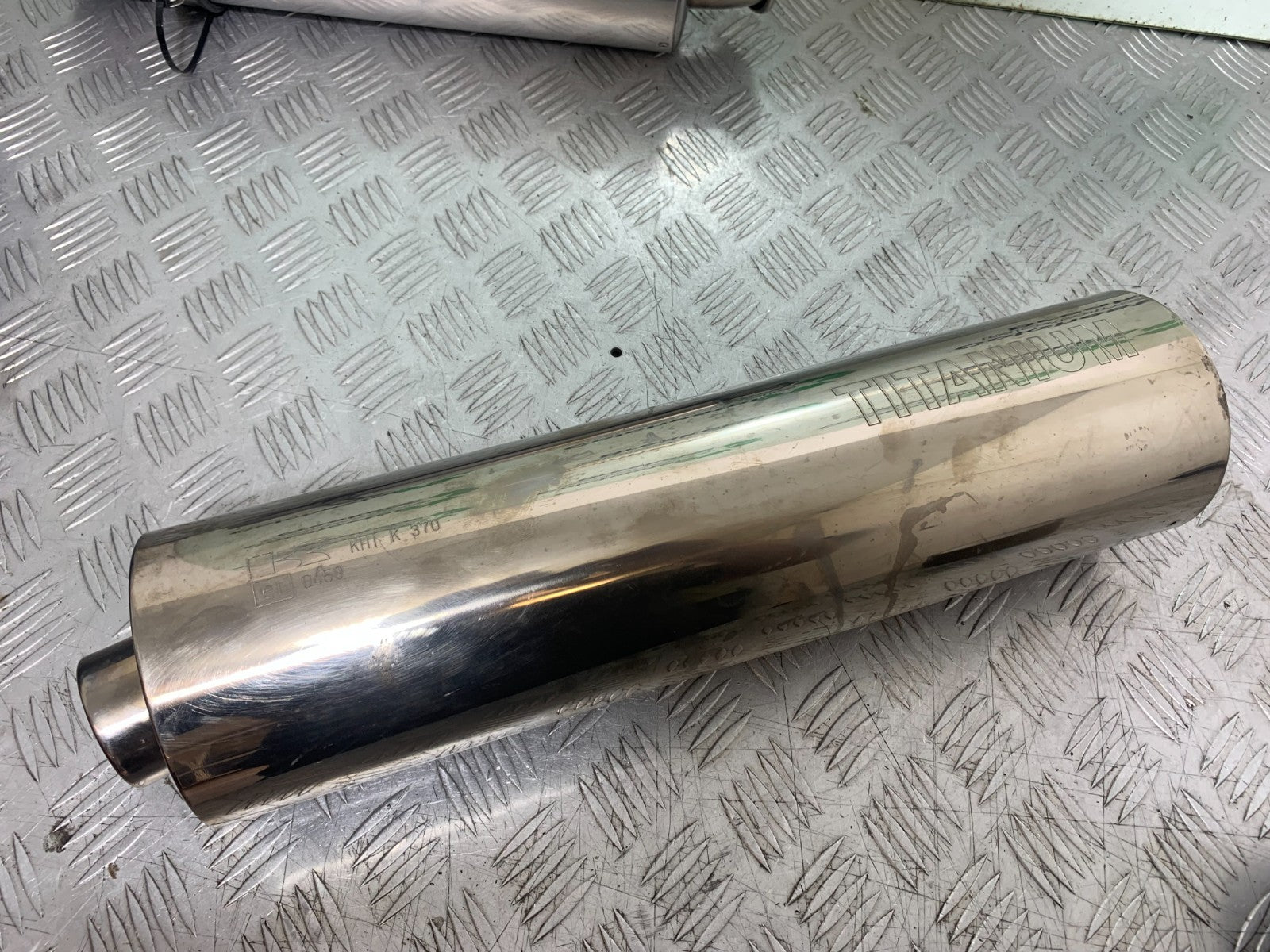 KAWASAKI ZX9R ZX9 R SILENCER  YEAR 1998-1999 (CMB1329)