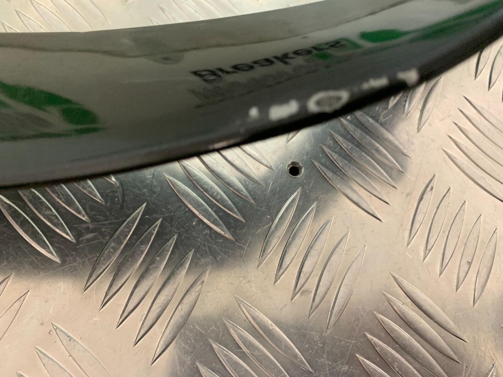 KAWASAKI Z1000 SX SIDE INFILL PANEL  YEAR 2011-16 (STOCK 942)