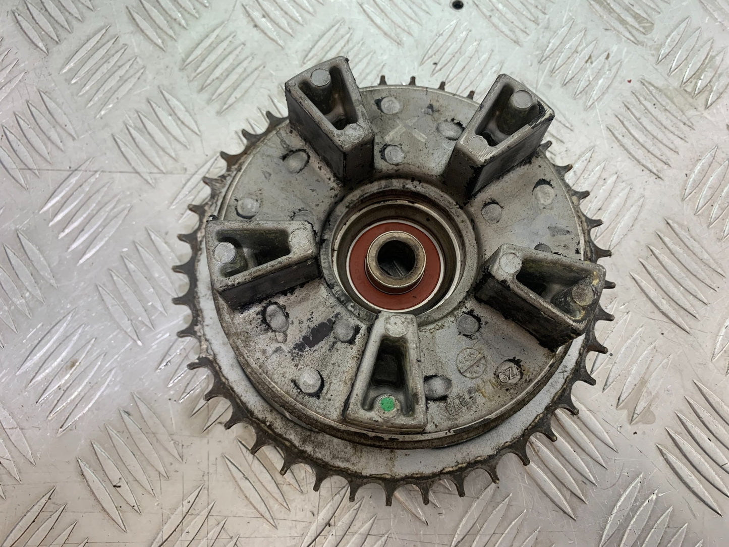 HONDA CBR500R CBR 500 R REAR SPROCKET CARRIER   YEAR 2012-16 (CMB1151)