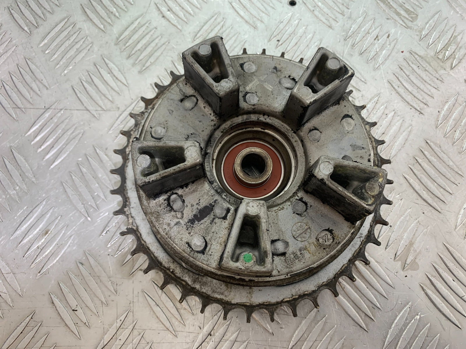 HONDA CBR500R CBR 500 R REAR SPROCKET CARRIER   YEAR 2012-16 (CMB1151)