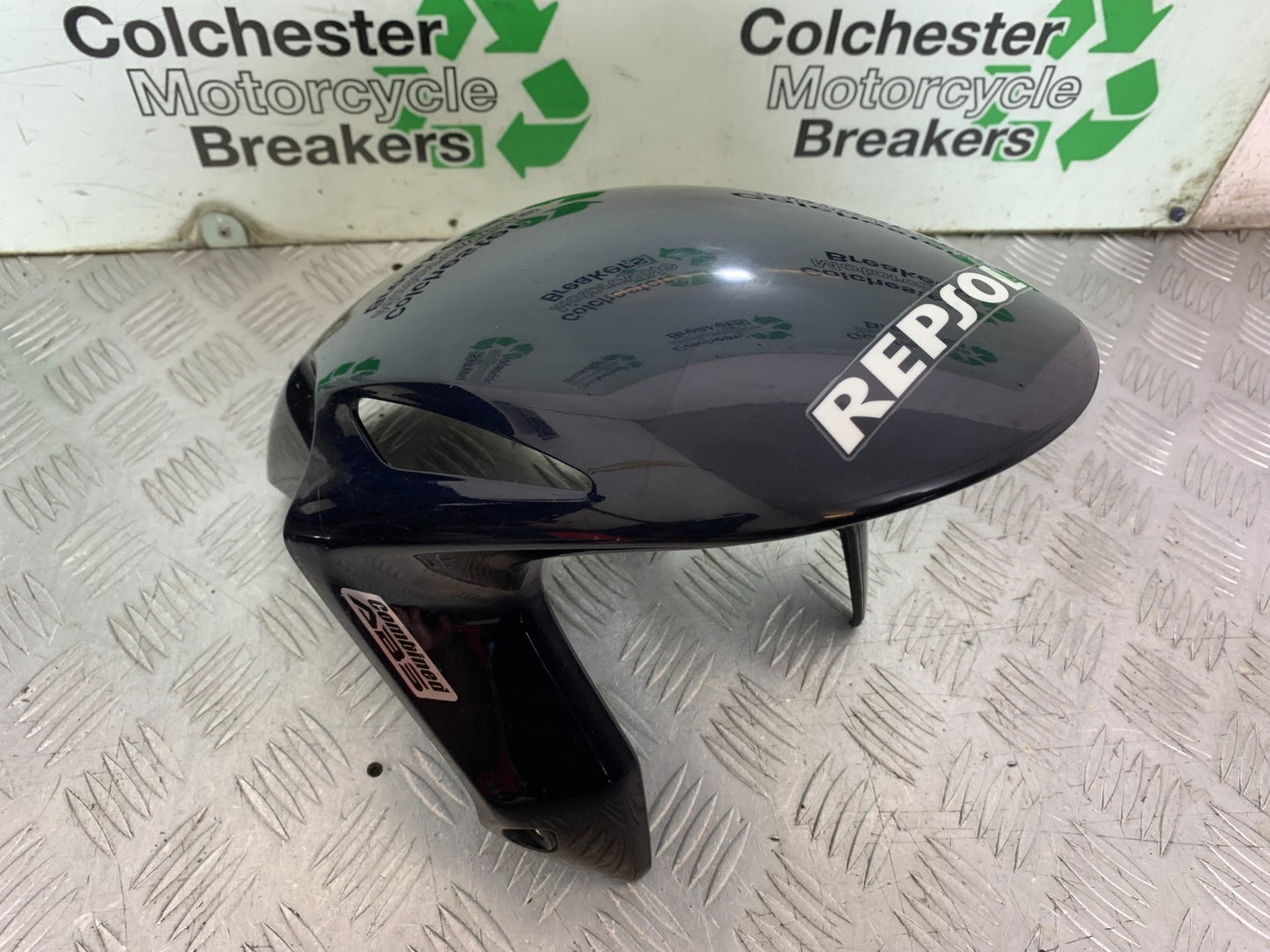 HONDA CBR1000 RR  FRONT MUDGUARD YEAR  2008-2011 (CMB1330)
