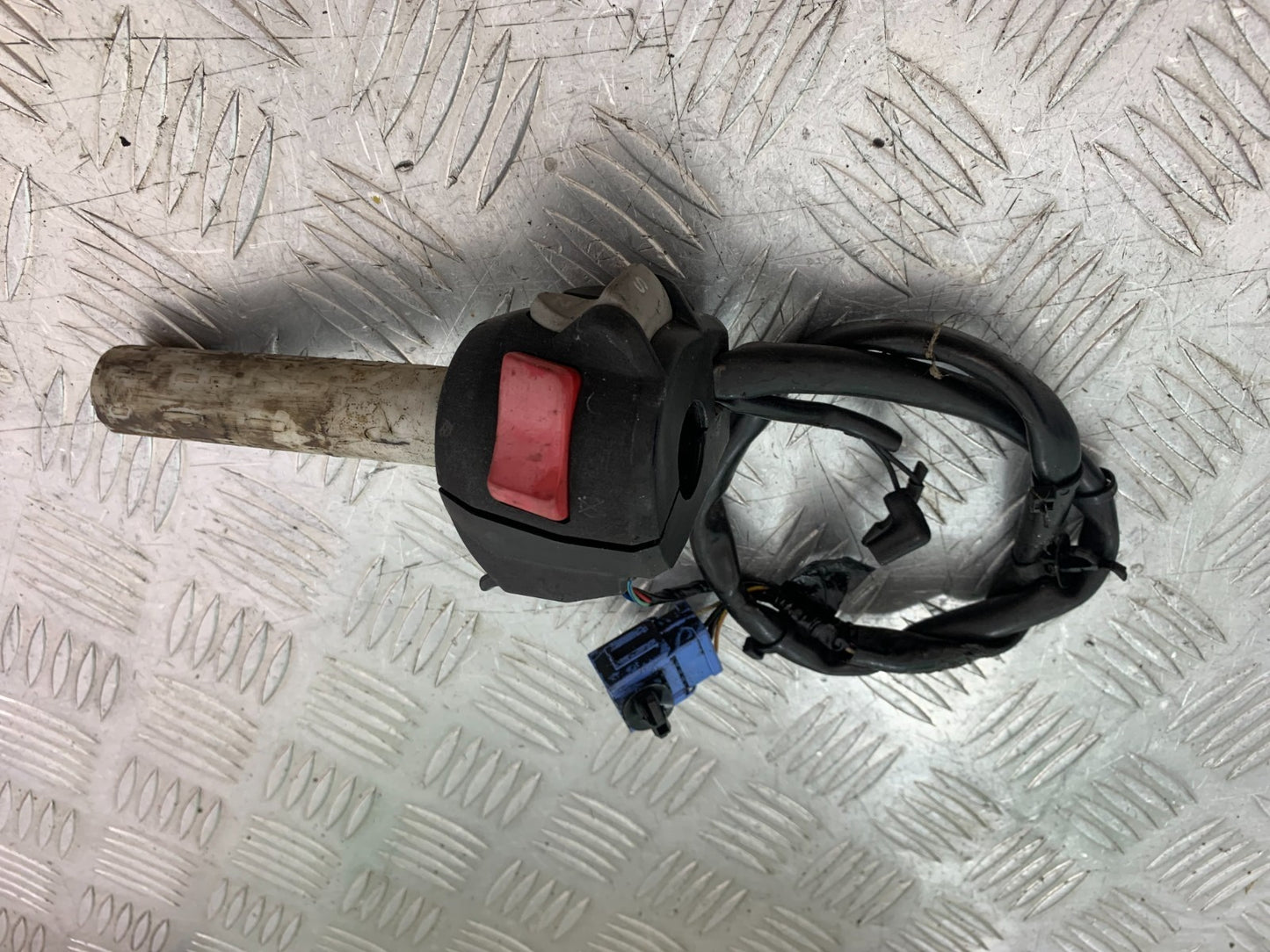 HONDA NC700 X RIGHT SWITCH GEAR  YEAR 2012-2014 (CMB1327)