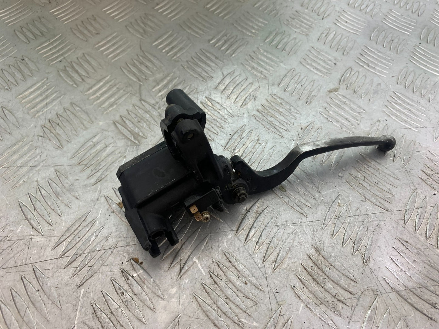 YAMAHA XMAX 250 XMAX 250 FRONT MASTER CYLINDER YEAR 2006-09 (CMB1201)