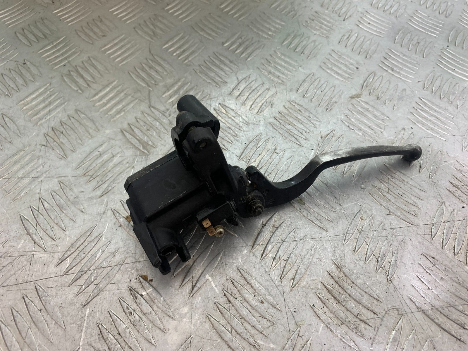 YAMAHA XMAX 250 XMAX 250 FRONT MASTER CYLINDER YEAR 2006-09 (CMB1201)